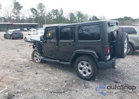 2014 Jeep Wrangler Unlimited Sahara z USA, uszkodzony, nr VIN 1C4BJWEG9EL111134